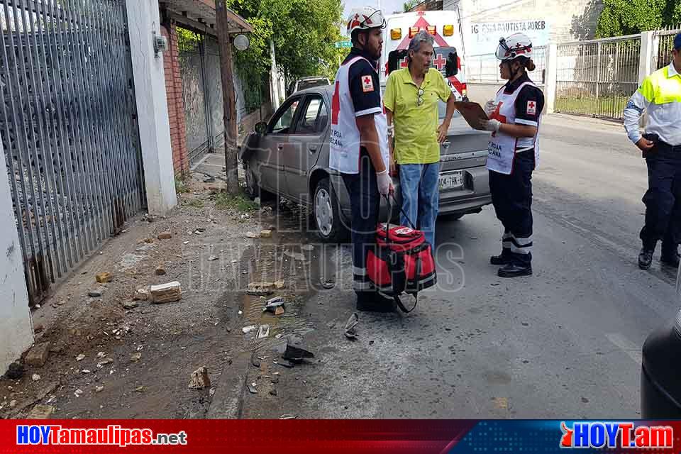 Hoy Tamaulipas Automovilista Provoca Choque Y Huye En Nuevo Laredo