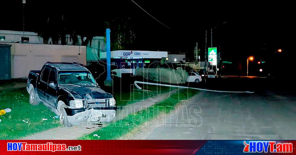 Hoy Tamaulipas Accidente En Tamaulipas Abandonan Camioneta Tras