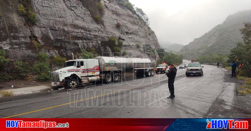 Hoy Tamaulipas Tamaulipas Un Lesionado Dejo Choque Entre Camioneta Y