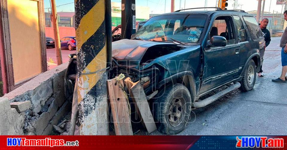 Hoy Tamaulipas Tamaulipas Choque Deja A Un Conductor Lesionado Bajo