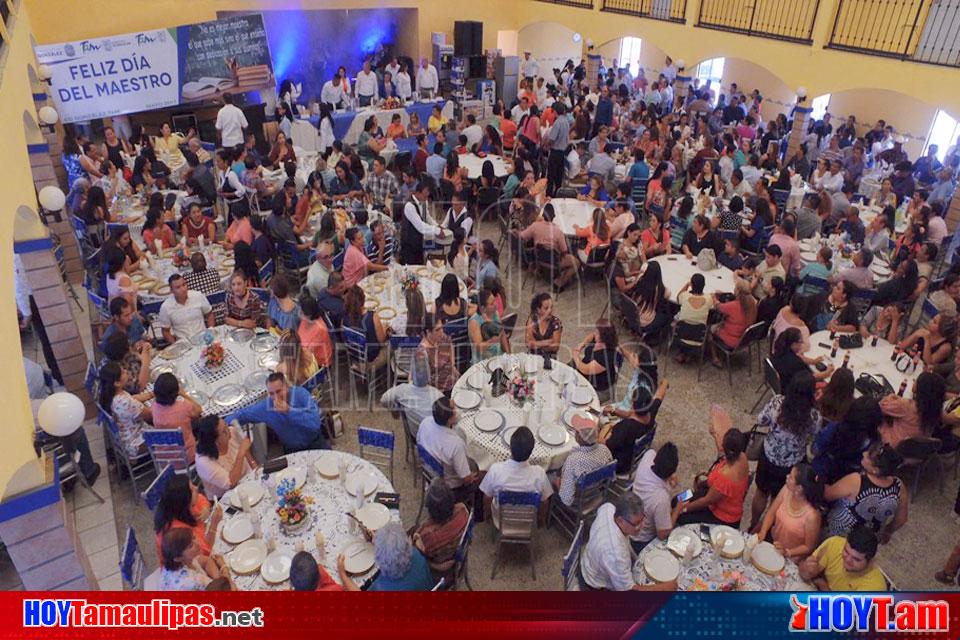 Hoy Tamaulipas Reconocen A Maestros Del Municipio De Gonzalez