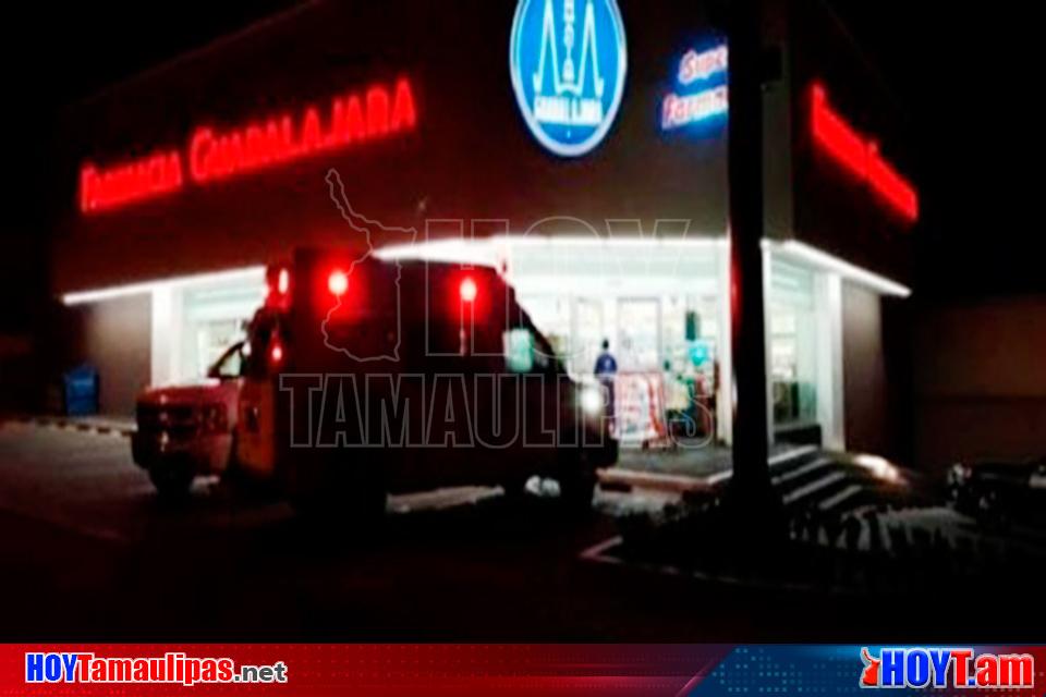 Hoy Tamaulipas Asaltan Sujetos Armados Una Farmacia En Madero