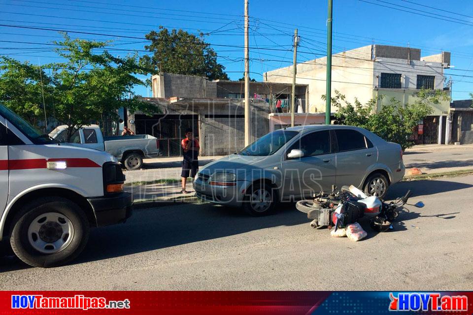 Hoy Tamaulipas Conduce En Contra E Impacta A Motociclista En Ciudad