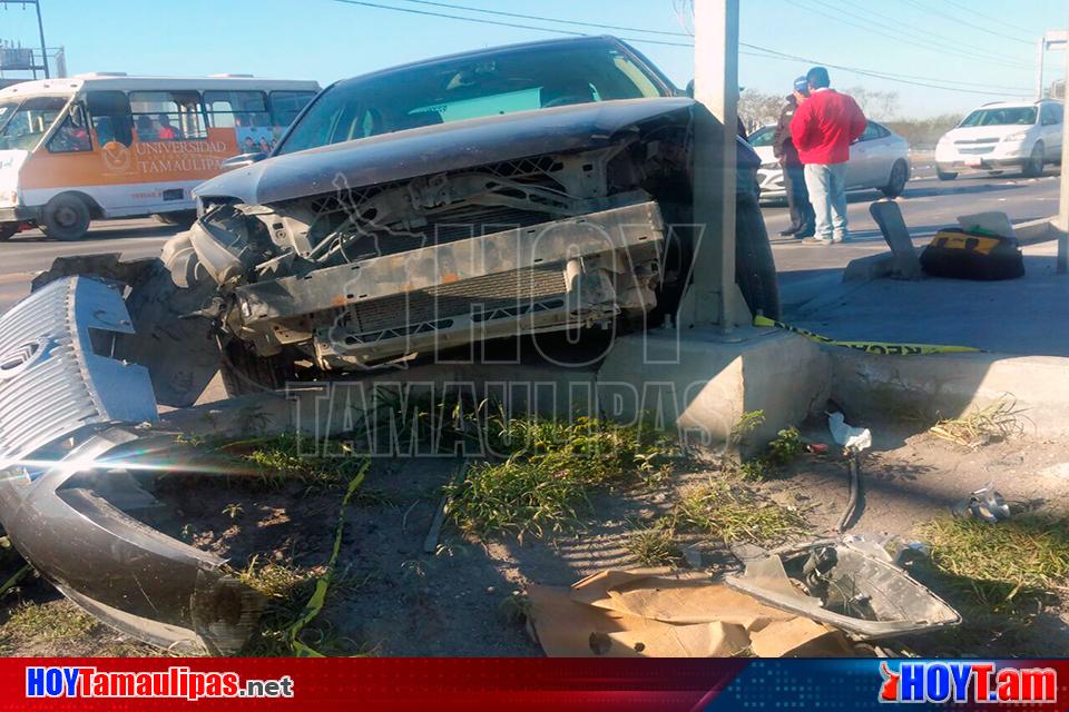 Hoy Tamaulipas Irresponsable Chofer Provoca Accidente En Reynosa