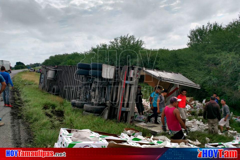 Hoy Tamaulipas Falla Mecanica Provoca Volcadura De Un Trailer Cargado