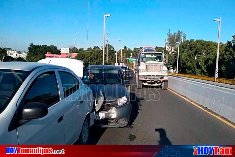 Hoy Tamaulipas Choque Multiple En Puente Tampico Deja Danios Materiales