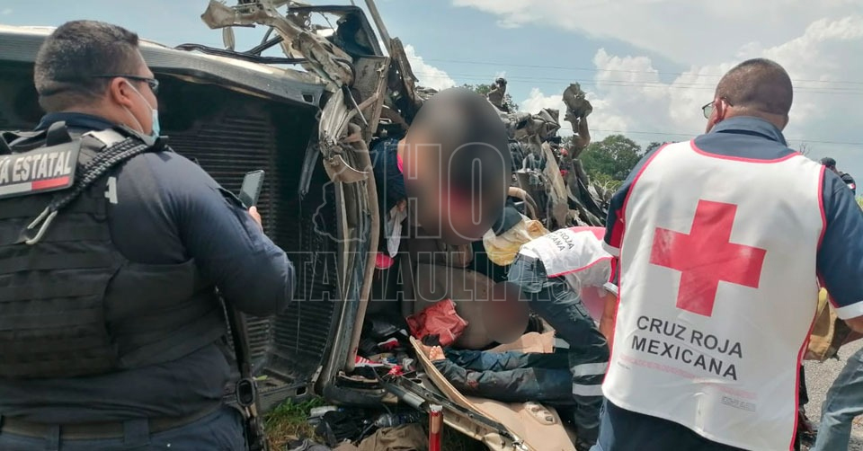 Hoy Tamaulipas Carreterazo Deja Tres Muertos Y Siete Lesionados En La