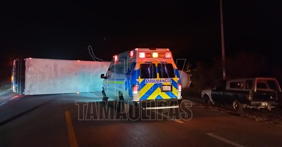 Hoy Tamaulipas Tamaulipas Guardia Estatal Atiende Volcadura De