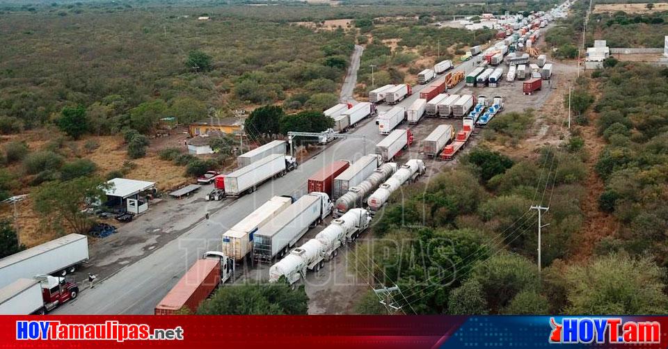 Hoy Tamaulipas   Cerrada La Carretera Rumbo Nuevo Tras Volcadura De Pipa