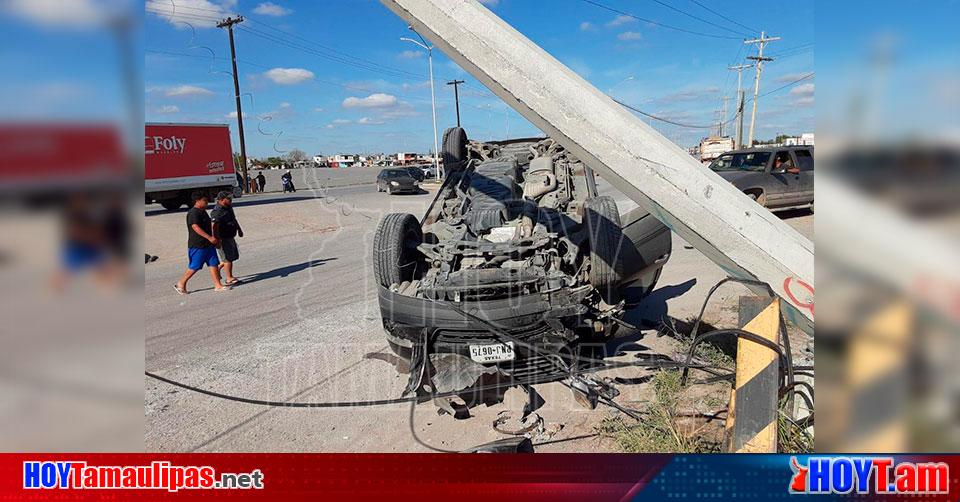 Hoy Tamaulipas   Accidente Tamaulipas Choca Y Vuelca Maestra En Matamoros