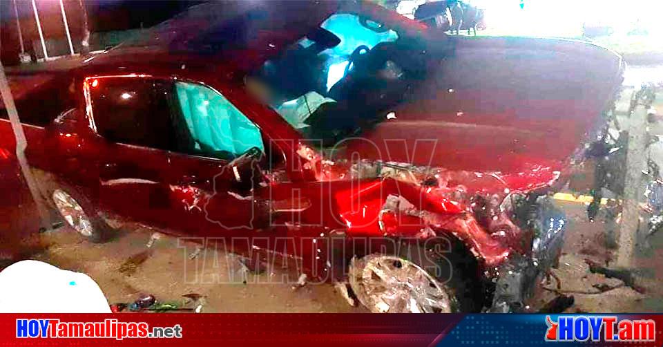 Hoy Tamaulipas - Accidente en Tamaulipas Choque entre taxi y camioneta en  Altamira deja una muerta y cinco lesionados