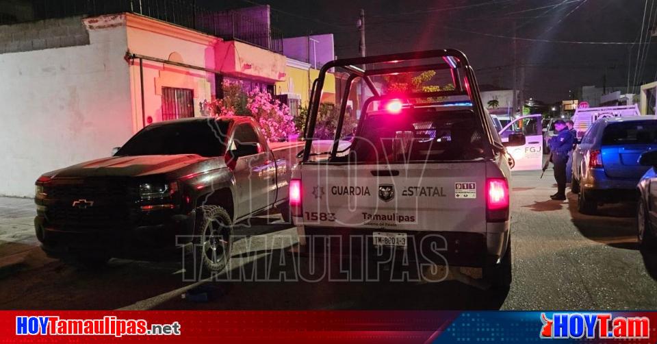 Hoy Tamaulipas Se Cuelga Hombre En El Techo De Su Casa En Reynosa