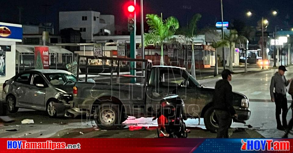 Hoy Tamaulipas Accidentes En Tamaulipas Ebrio Conductor Destrozo Un Automovil Al Huir De Un 1386