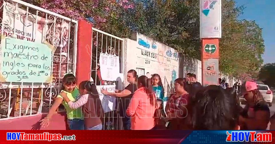 Hoy Tamaulipas Tamaulipas Padres De Familia Cierran Escuela En Victoria Por Falta De Intendente