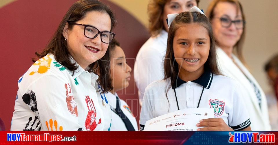 Hoy Tamaulipas - Reconocen A Estudiantes Y Docentes Sobresalientes En ...