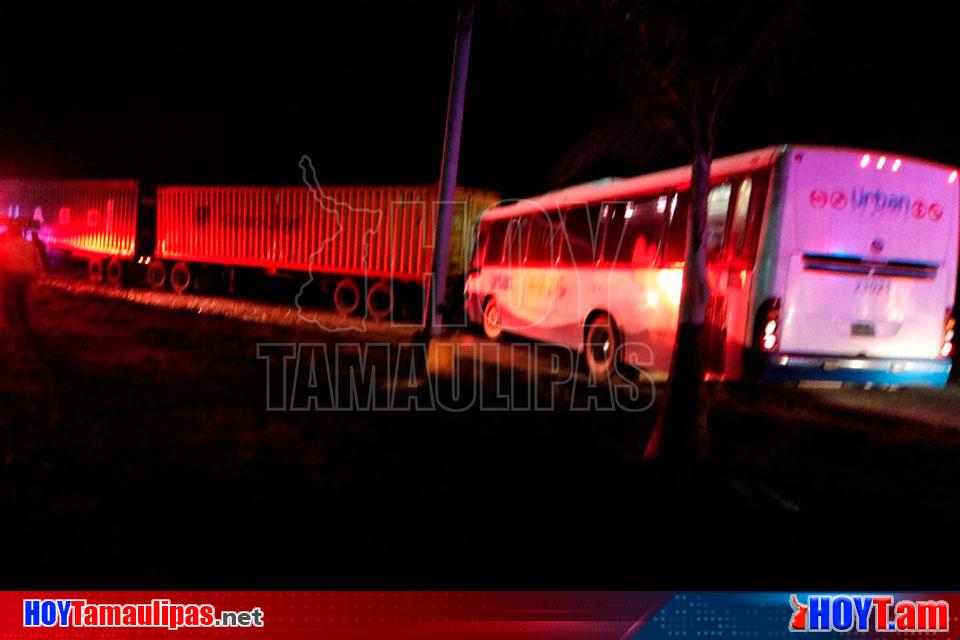 Hoy Tamaulipas Choque De Autobus Deja Heridos En Altamira