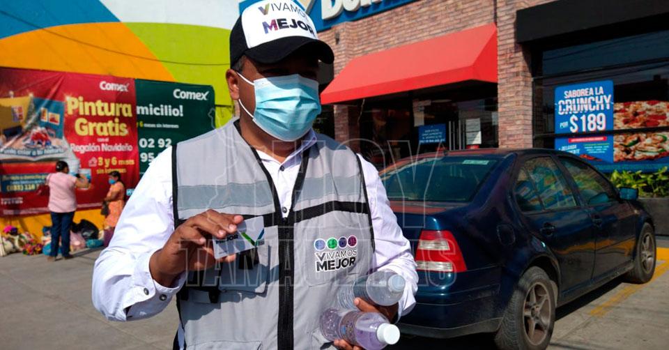 Hoy Tamaulipas - Tamaulipas Victor Meraz aprovecha pandemia para  promocionarse en Altamira