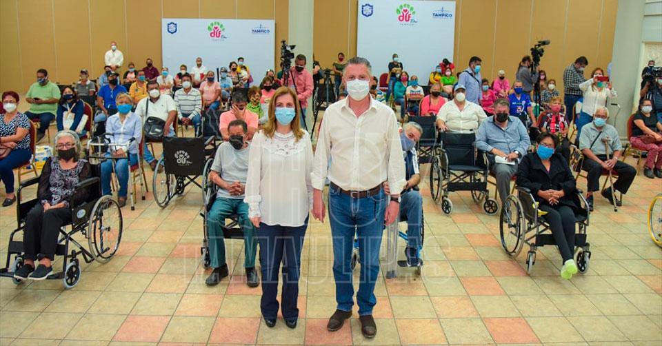 Hoy Tamaulipas - Tamaulipas Mas de 800 apoyos funcionales a distribuido el  DIF Tampico