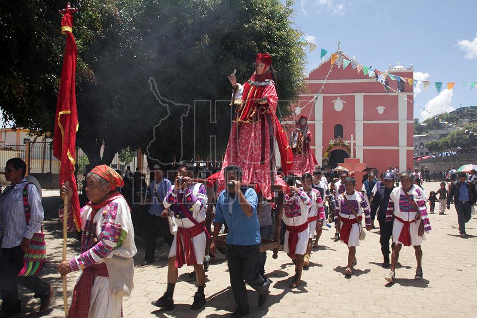 Tradiciones de la Etnia Tzental 