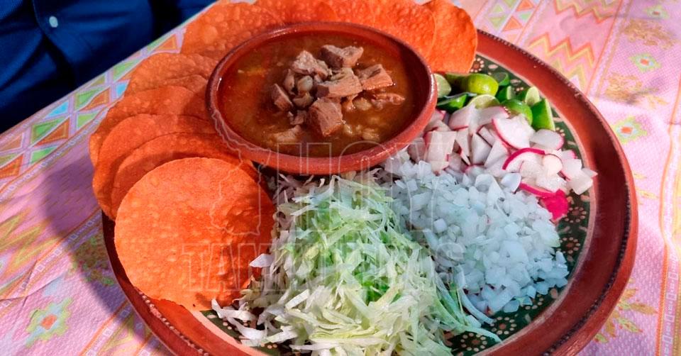 comida mexicana pozole