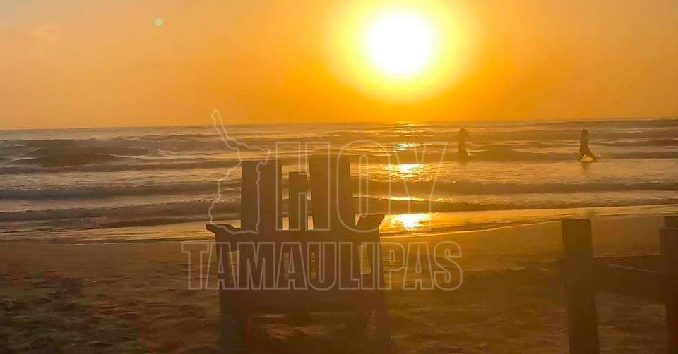 Hoy Tamaulipas - Foto Del Dia: Atardecer El Playa Miramar